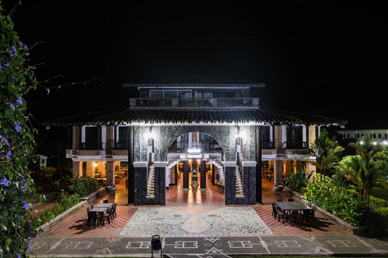 Finca Hotel La Esperanza Montenegro Ngoại thất bức ảnh