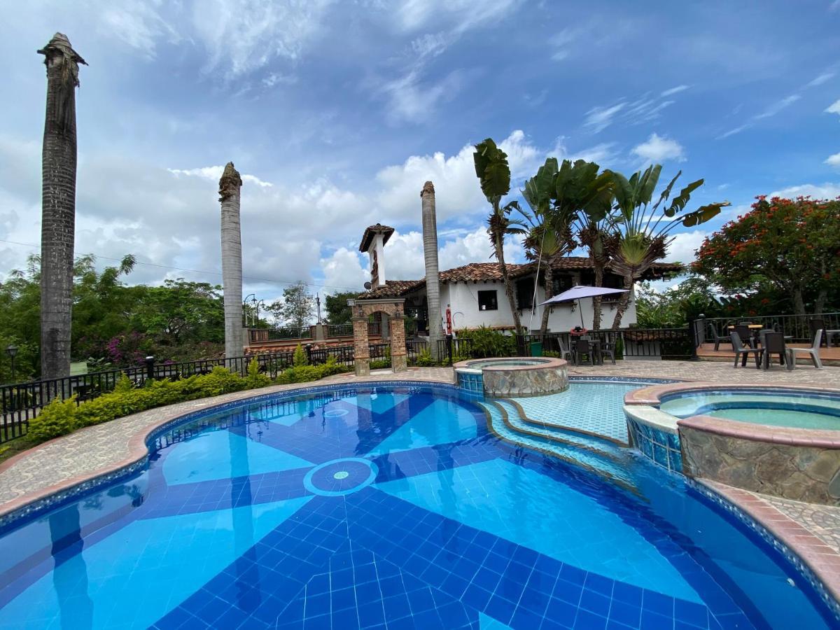 Finca Hotel La Esperanza Montenegro Ngoại thất bức ảnh