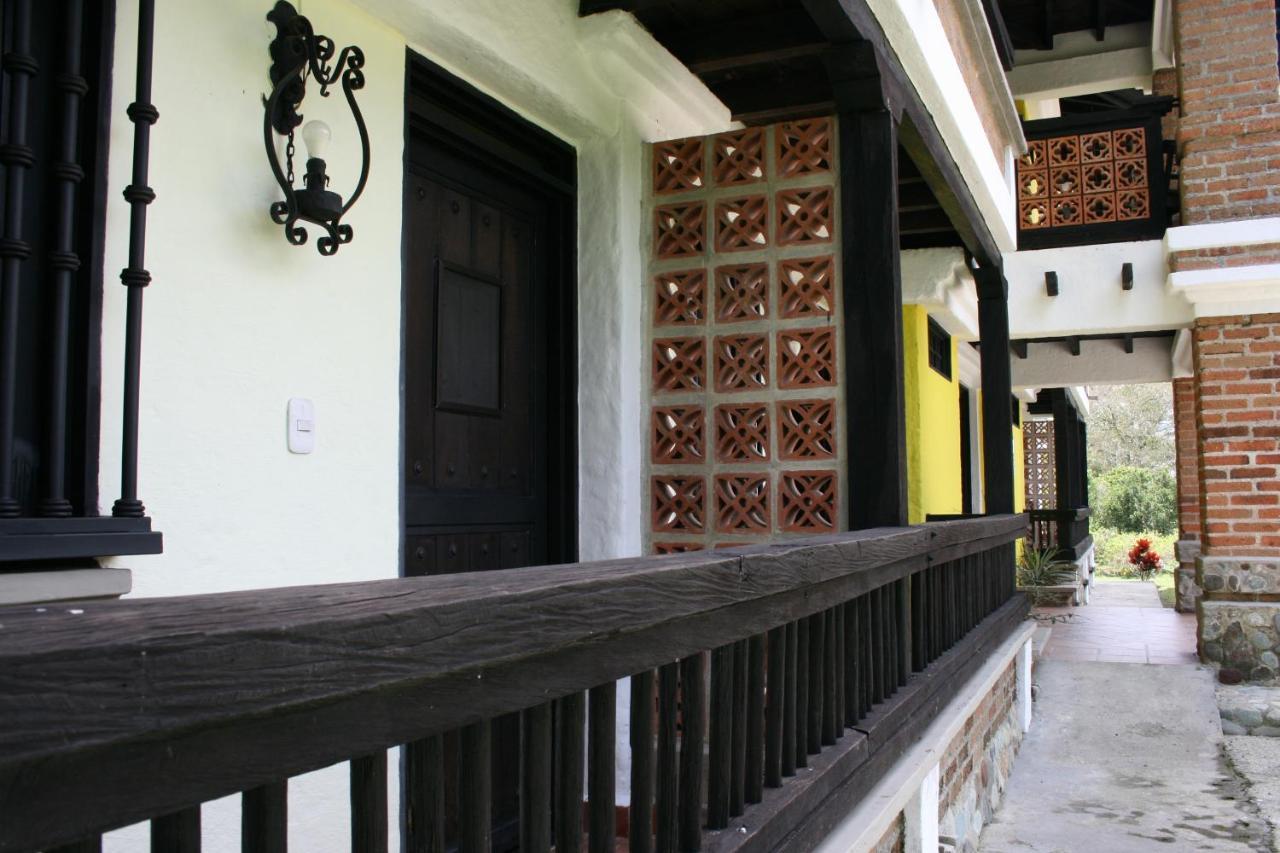 Finca Hotel La Esperanza Montenegro Ngoại thất bức ảnh