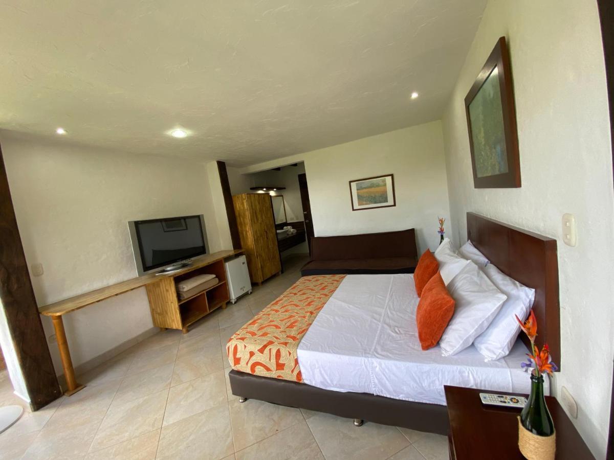 Finca Hotel La Esperanza Montenegro Ngoại thất bức ảnh