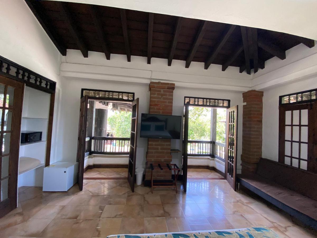 Finca Hotel La Esperanza Montenegro Ngoại thất bức ảnh