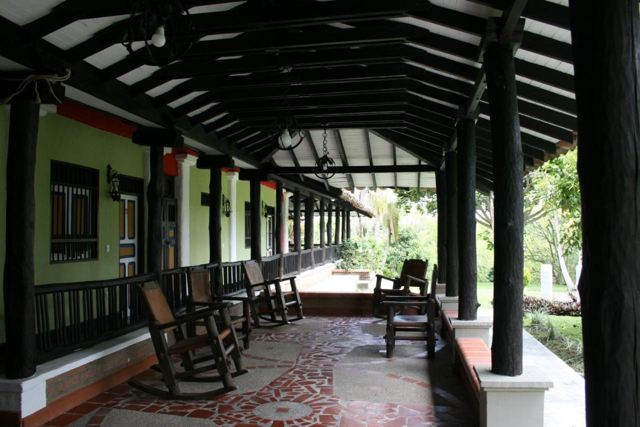 Finca Hotel La Esperanza Montenegro Ngoại thất bức ảnh