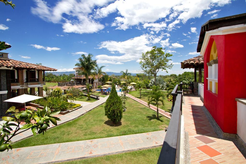 Finca Hotel La Esperanza Montenegro Ngoại thất bức ảnh