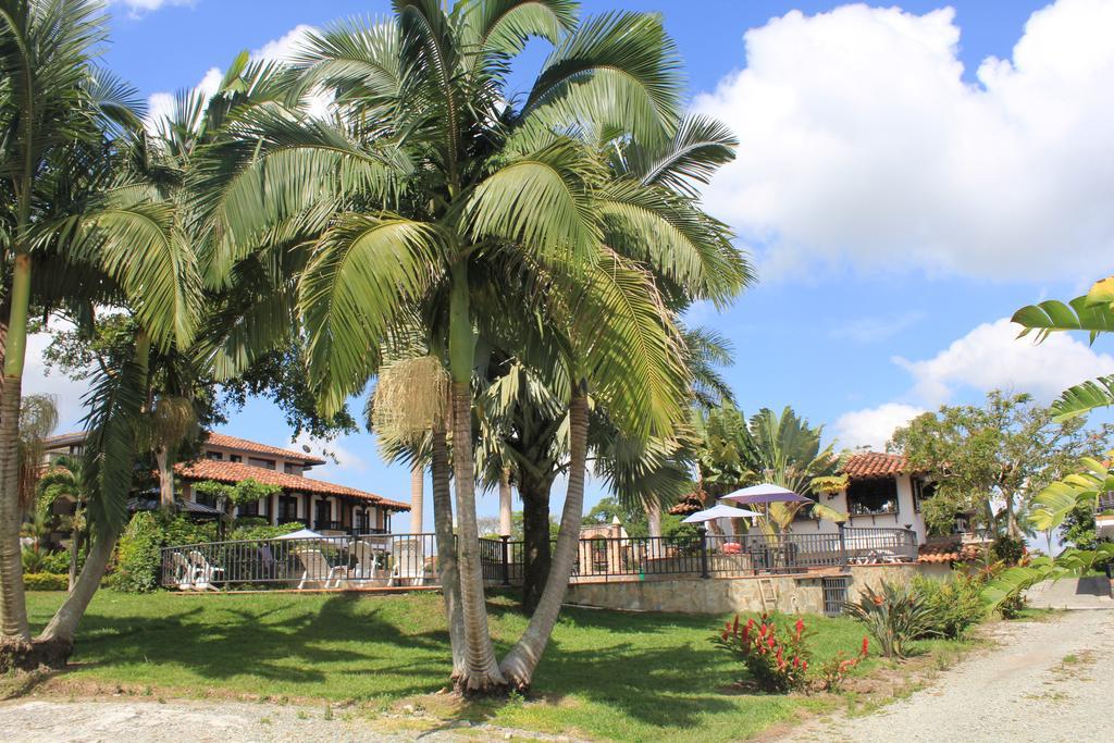 Finca Hotel La Esperanza Montenegro Ngoại thất bức ảnh