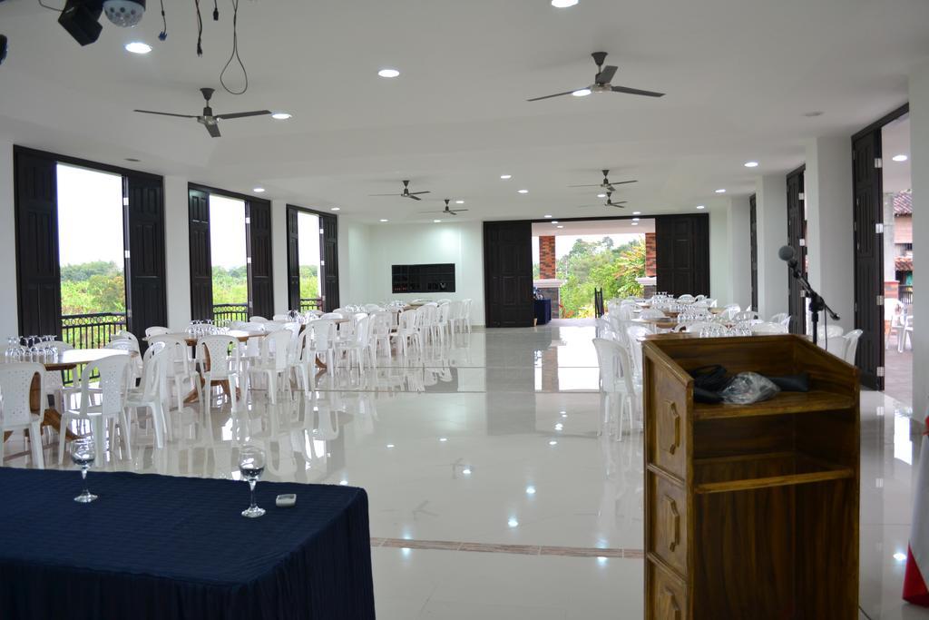 Finca Hotel La Esperanza Montenegro Ngoại thất bức ảnh